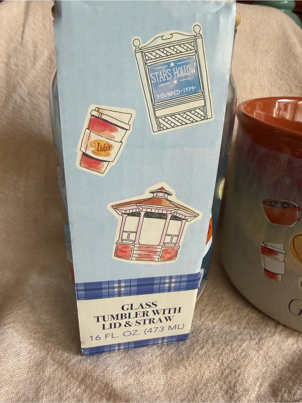 NEW~ 🍁GILMORE GIRLS🍂 Theme Drinkware Set - Picture 5 of 6